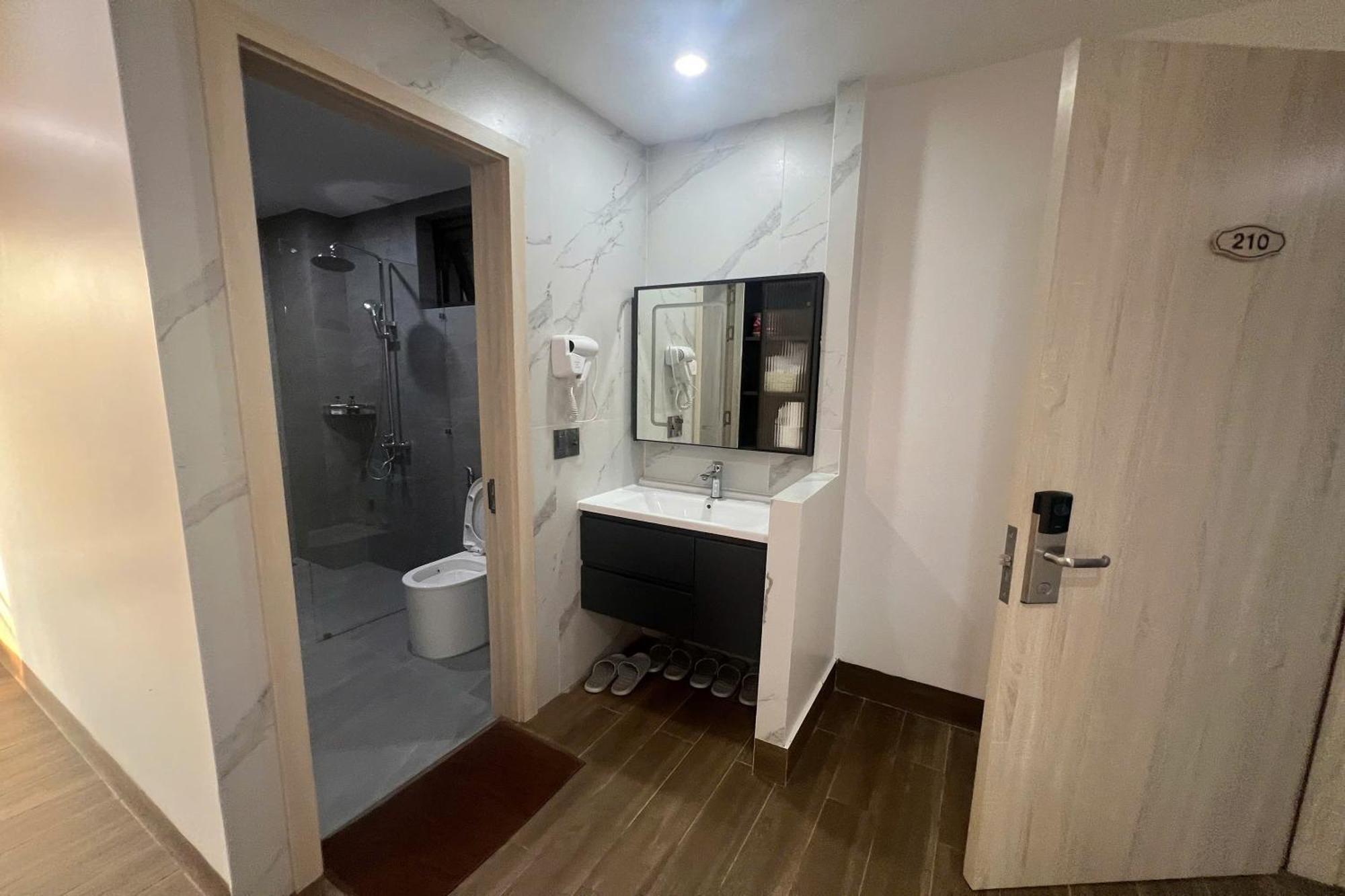 Thao Trang Hotel Dong Hoi Extérieur photo