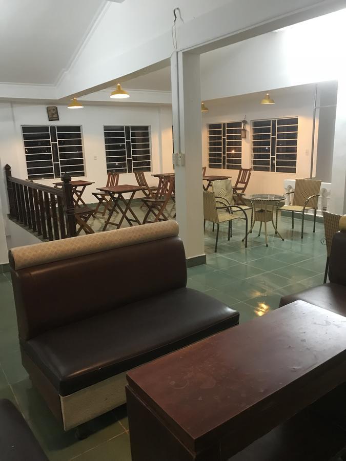 Thao Trang Hotel Dong Hoi Extérieur photo